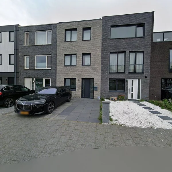 Straatbeeld van Dagpauwooglaan 67, 2496XG Den Haag