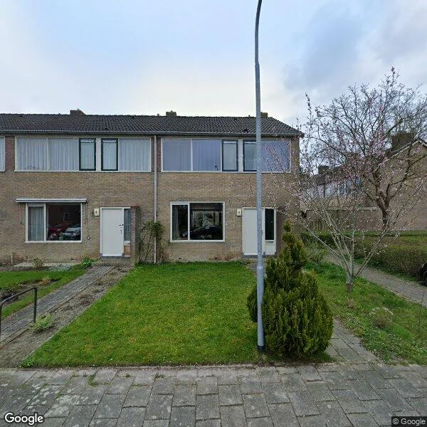 Straatbeeld van Dahliastraat 2, 9951GG Winsum