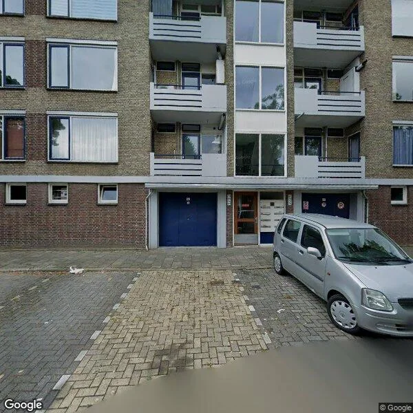 Straatbeeld van Dahliastraat 70, 3333GJ Zwijndrecht