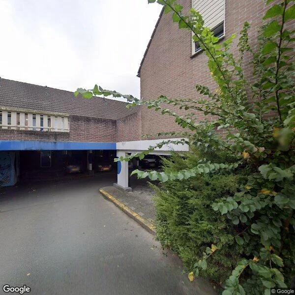 Straatbeeld van Damsterdiep 9, 2904EK Capelle aan den IJssel