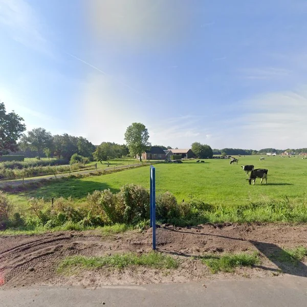 Straatbeeld van Damweg 3, 9313TK Leutingewolde