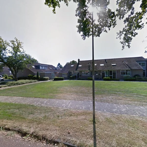 Straatbeeld van De Beeklanden 1, 7761DA Schoonebeek