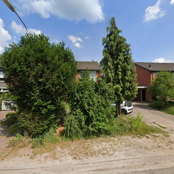 Straatbeeld van De Eendrachtweg 10, 6974AR Leuvenheim