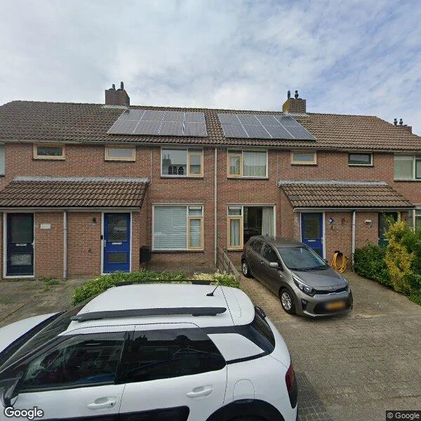 Straatbeeld van De Eenhoorn 38, 1696CK Oosterblokker