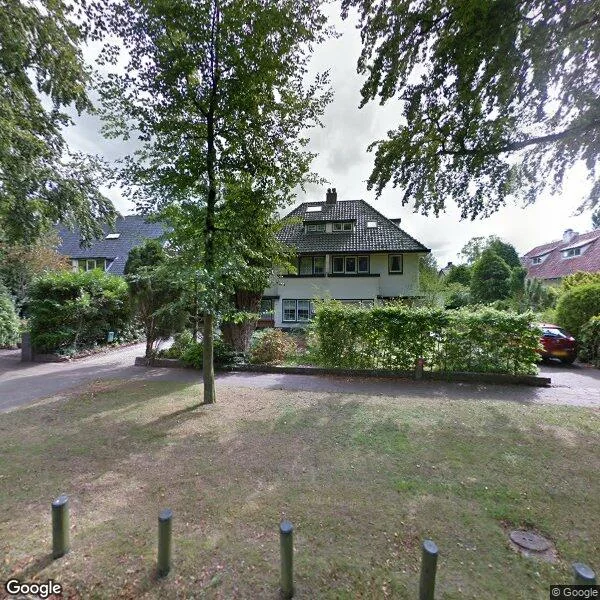 Straatbeeld van de Genestetlaan 3, 3743HK Baarn