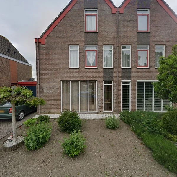 Straatbeeld van De Hooge Weere 27, 1662BA De Weere