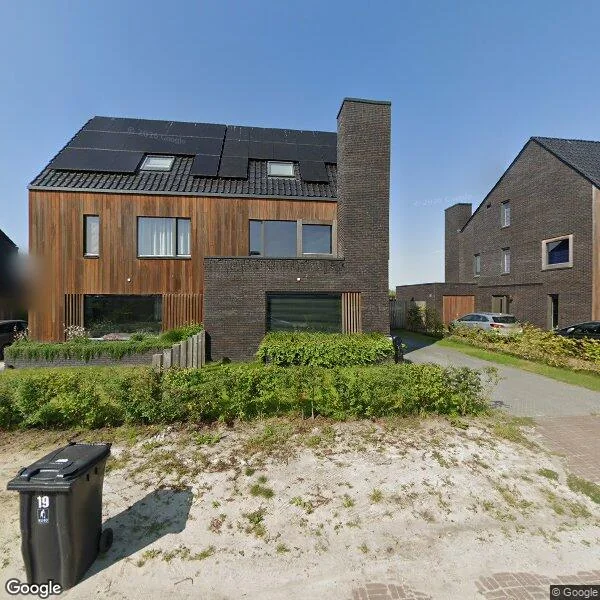 Straatbeeld van De Koraaljuffer 18, 9766RA Eelderwolde