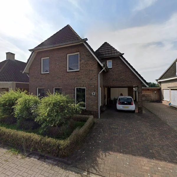 Straatbeeld van De Korenkamp 13, 7627LG Bornerbroek