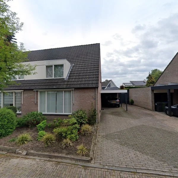 Straatbeeld van De Lathouwer 13, 5066GH Moergestel