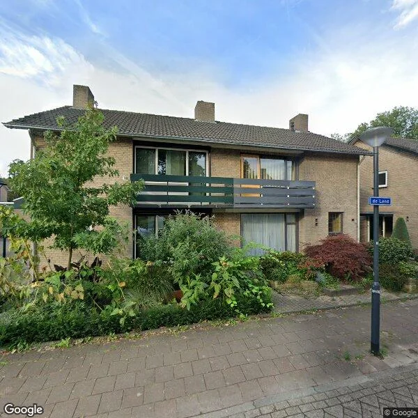 Straatbeeld van de Lend 25, 5541EB Reusel