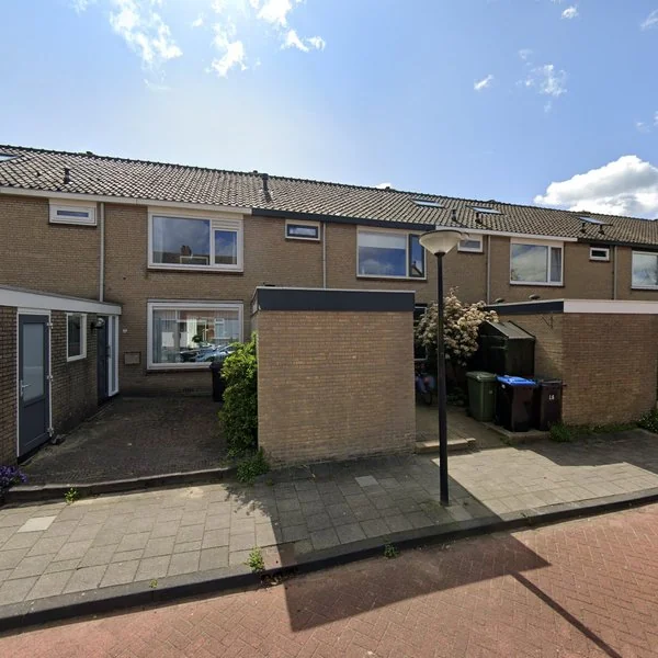 Straatbeeld van De Linde 6, 2935SH Ouderkerk aan den IJssel