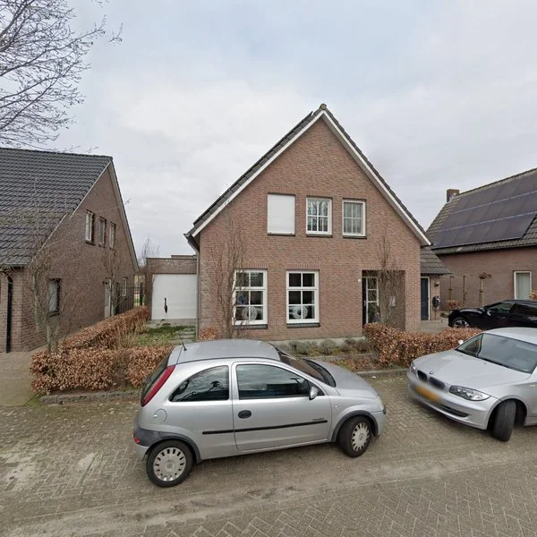 Straatbeeld van De Loo 11, 5724AS Ommel