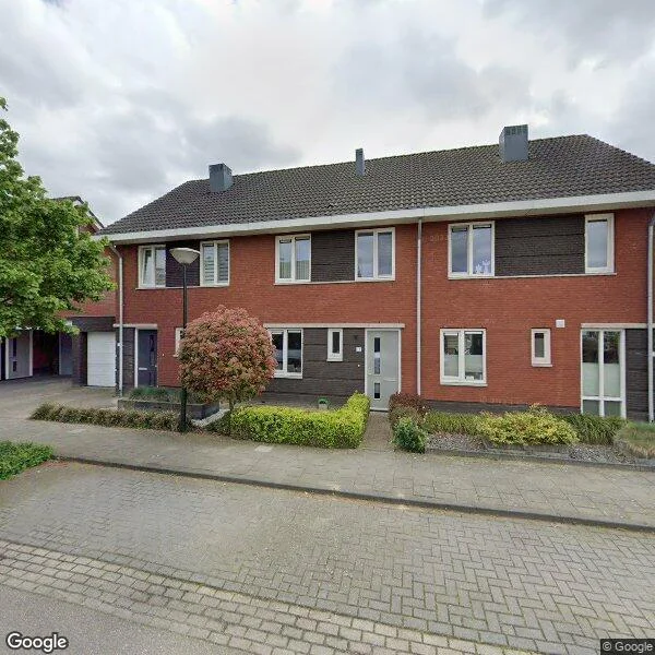 Straatbeeld van De Loop 15, 6027SB Soerendonk