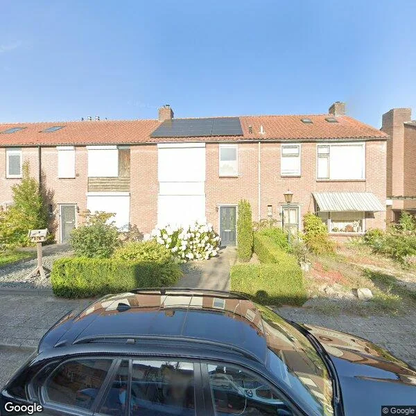 Straatbeeld van de Matestraat 11, 7447BA Hellendoorn
