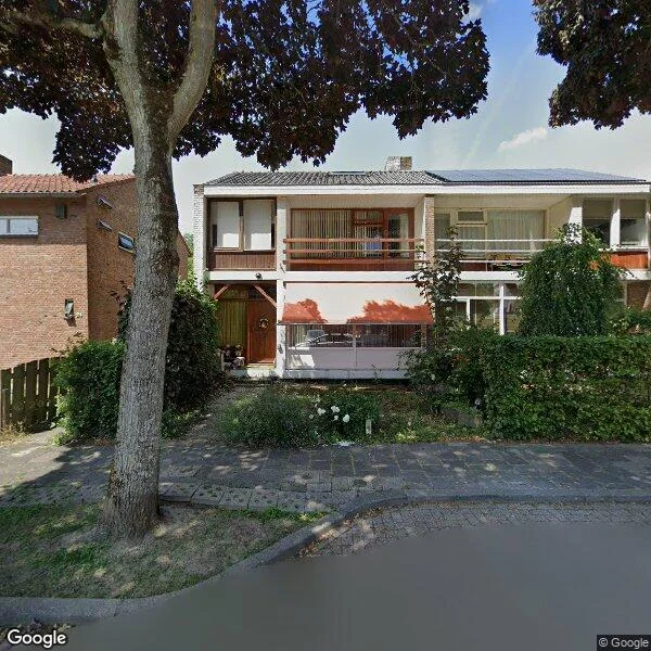 Straatbeeld van De Mérodestraat 26, 3319BG Dordrecht