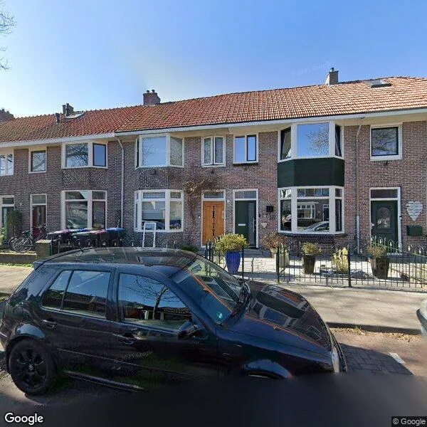 Straatbeeld van de Ruyterweg 23, 8921KH Leeuwarden