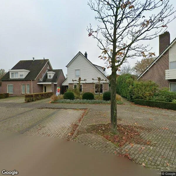 Straatbeeld van De Savornin Lohmanlaan 23, 5252AX Vlijmen