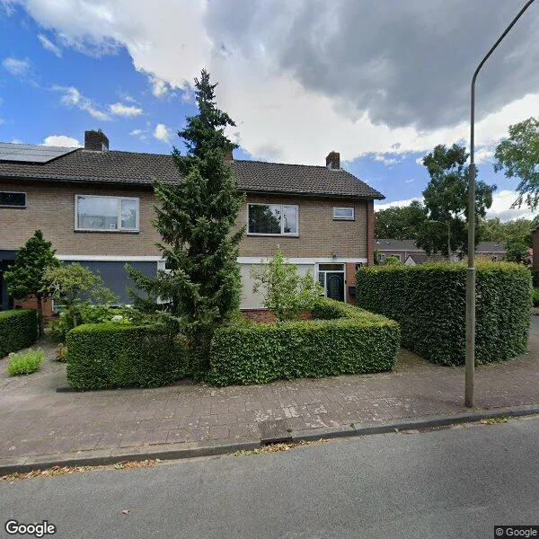 Straatbeeld van De Visserlaan 24, 8072XH Nunspeet