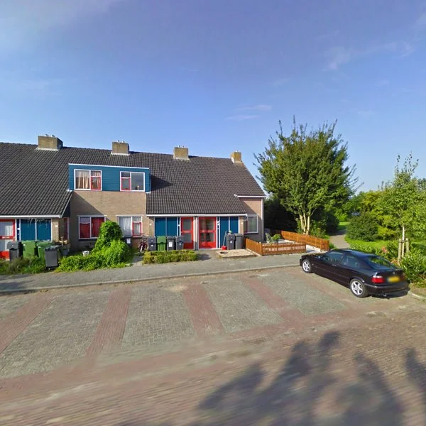 Straatbeeld van De Voorzoom 28, 9285MP Buitenpost