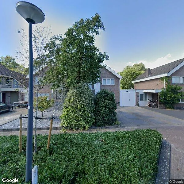 Straatbeeld van Debussystraat 51, 5144WJ Waalwijk