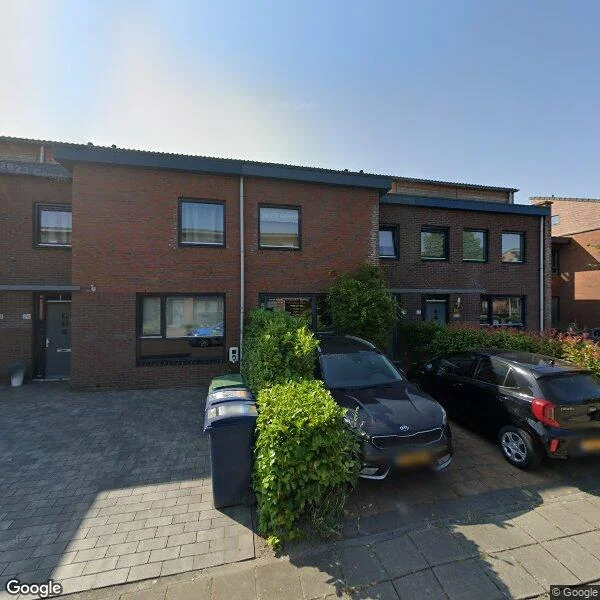 Straatbeeld van Delacroixstraat 24, 1328RD Almere