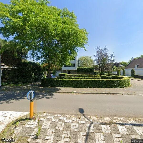 Straatbeeld van Deltalaan 15, 5032TP Tilburg