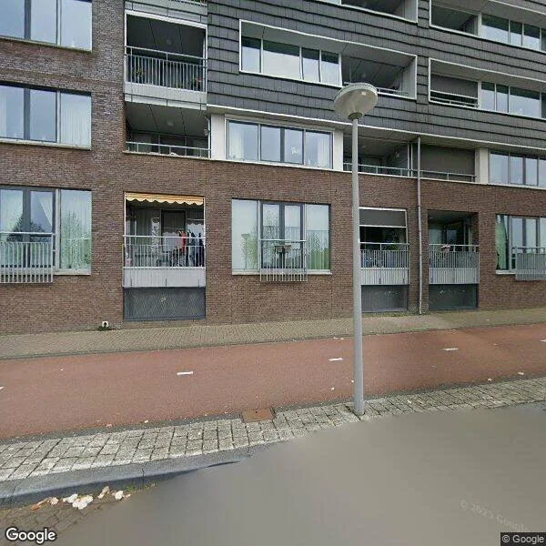 Straatbeeld van Deltalaan 196, 5247JT Rosmalen