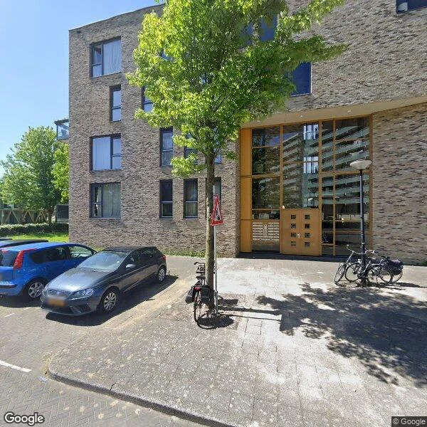 Straatbeeld van Demerarastraat 26, 1102MZ Amsterdam