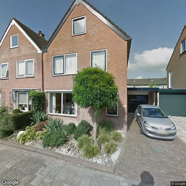 Straatbeeld van Den Hoef 7, 4233GJ Ameide
