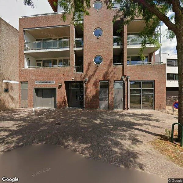 Straatbeeld van Den Hof 82e, 5582JZ Waalre