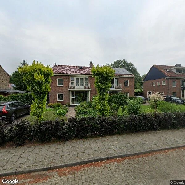 Straatbeeld van Dennenlaan 28, 3843BX Harderwijk