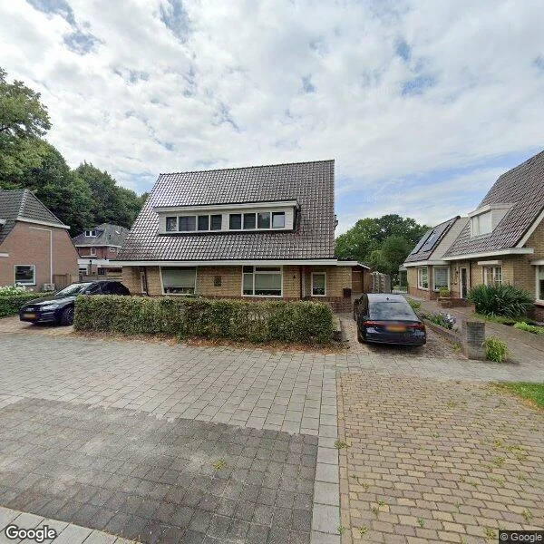 Straatbeeld van Dennenlaan 41, 7822EK Emmen