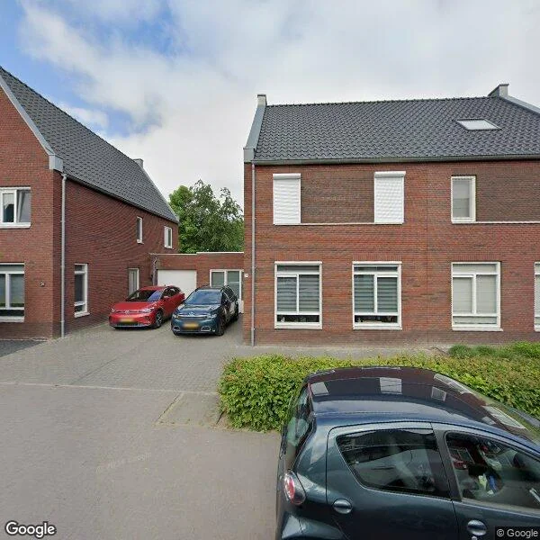 Straatbeeld van Dennenoord 24, 5527EZ Hapert