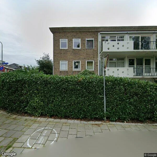 Straatbeeld van Dennenweg 1, 9404LA Assen