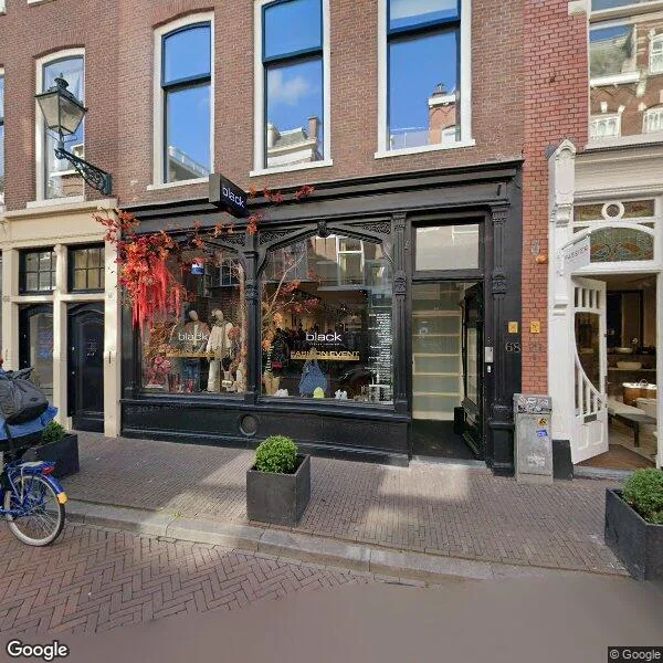 Straatbeeld van Denneweg 68A, 2514CJ Den Haag