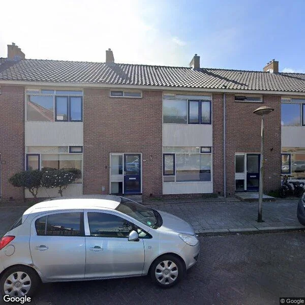 Straatbeeld van Deurloostraat 16, 1784JD Den Helder