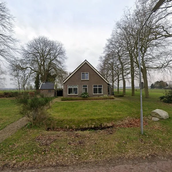 Straatbeeld van Deurze 31, 9457TA Deurze
