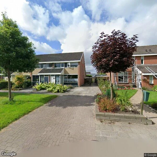 Straatbeeld van Deutechemstrjitte 7, 9283TZ Surhuizum