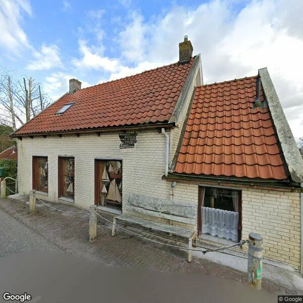 Straatbeeld van Develsluis 17, 2995XA Heerjansdam