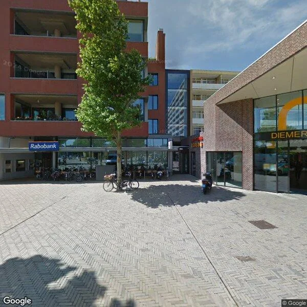 Straatbeeld van Diemerplein 7, 1111JD Diemen