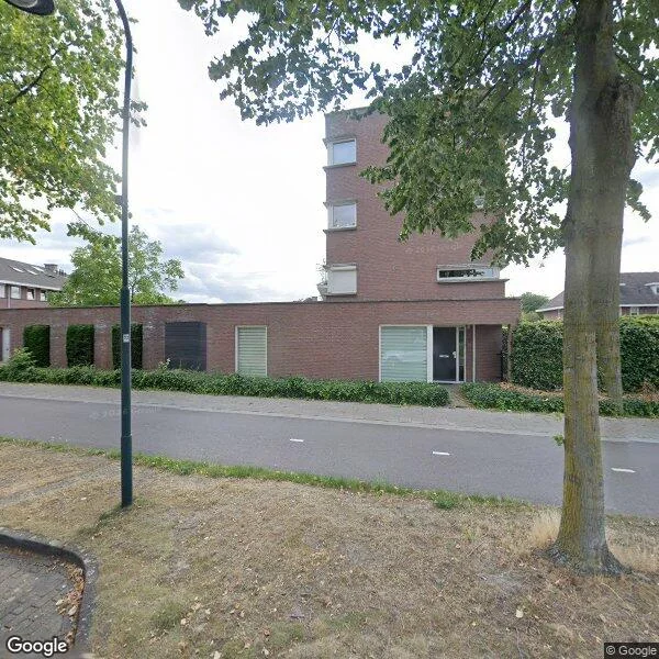 Straatbeeld van Dierdonklaan 9, 5709MG Helmond