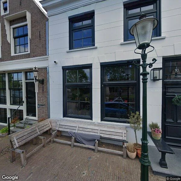 Straatbeeld van Dijk 12, 1601GJ Enkhuizen