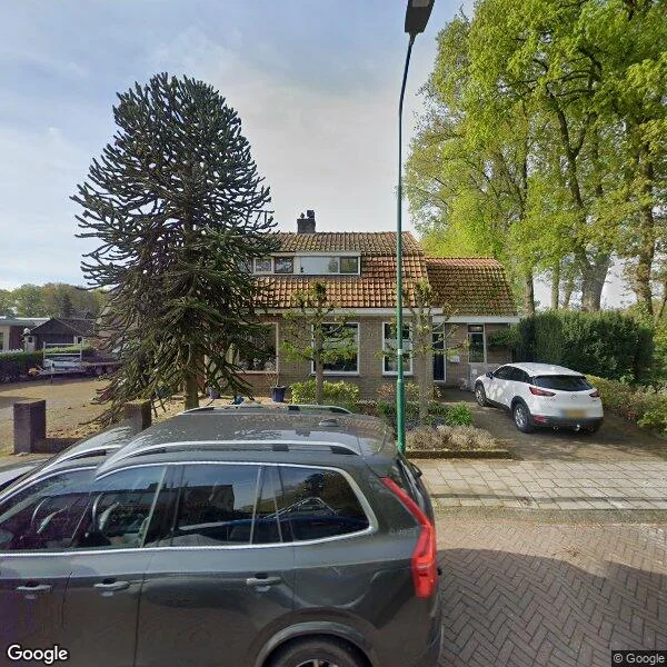 Straatbeeld van Dijkstraat 101, 3904DB Veenendaal