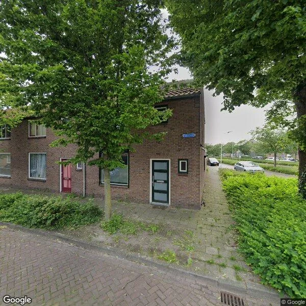 Straatbeeld van Dijkstraat 16, 4551AP Sas van Gent