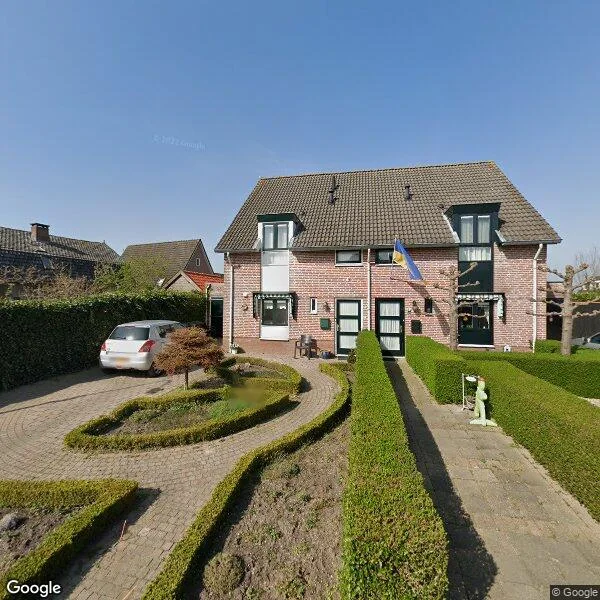 Straatbeeld van Dijkstraat 9, 4152ER Rhenoy