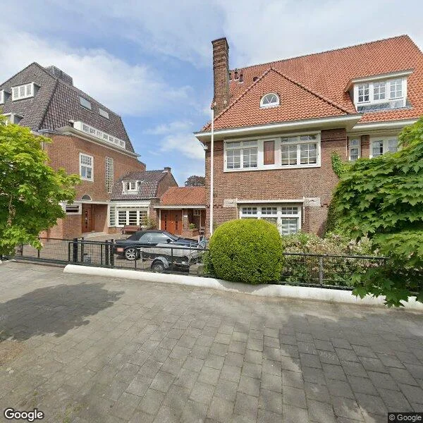 Straatbeeld van Dijsselhofplantsoen 12, 1077BL Amsterdam