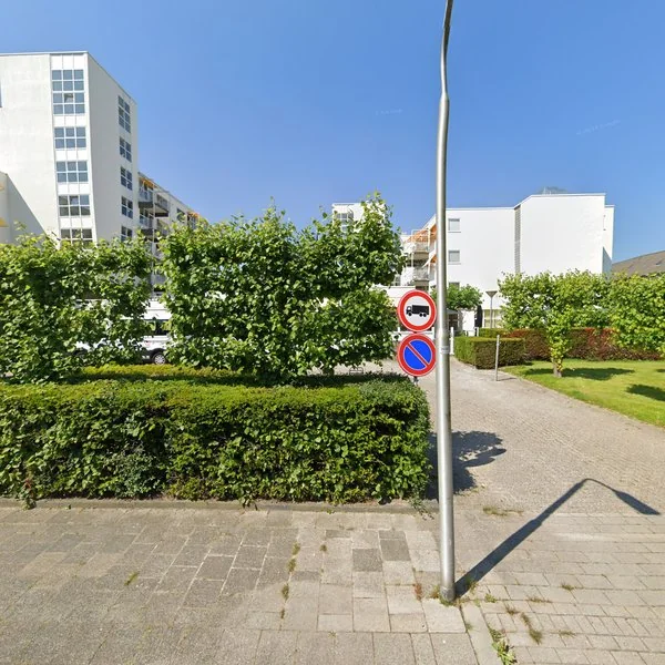 Straatbeeld van Dirk Zeperweg 142, 8917AZ Leeuwarden