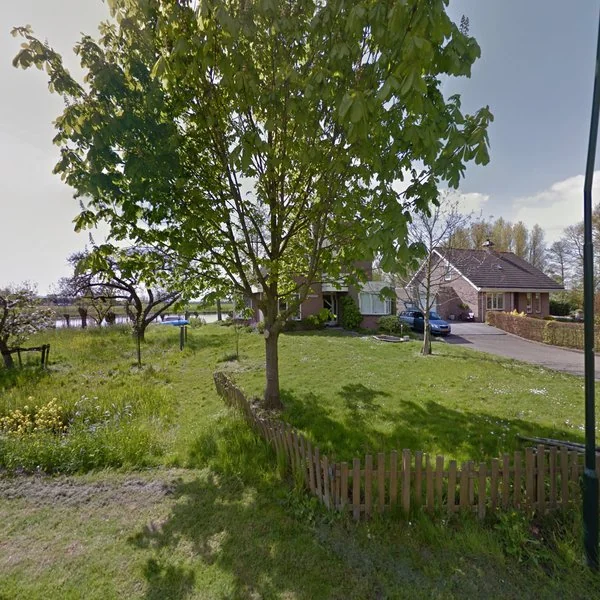 Straatbeeld van Doetseweg 71, 3381KE Giessenburg