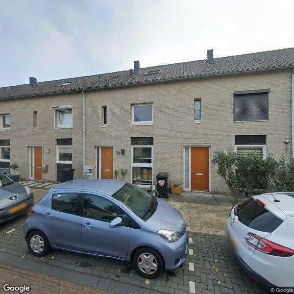 Straatbeeld van Dokter Kniplaan 74, 3151MA Hoek van Holland