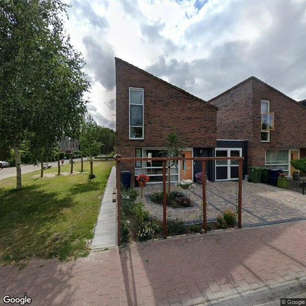 Straatbeeld van Donderdagstraat 15, 1335LK Almere